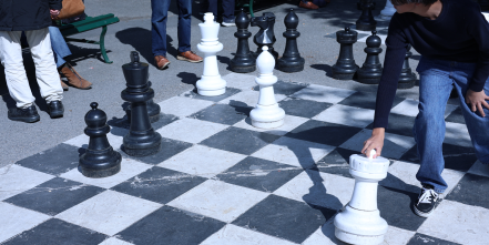 Image d'illustration pour : Projet 24 : Jeux d'échecs géant